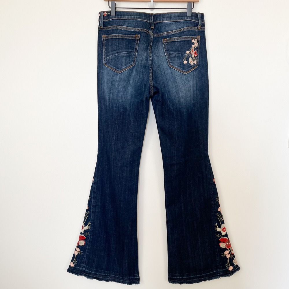 Free People x Driftwood Farrah Floral Embroidered Wide Leg Flare Jeans Womens 30 - Picture 7 of 16